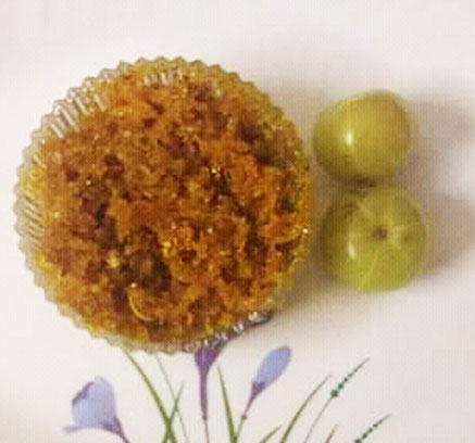 Amla Chunda Image